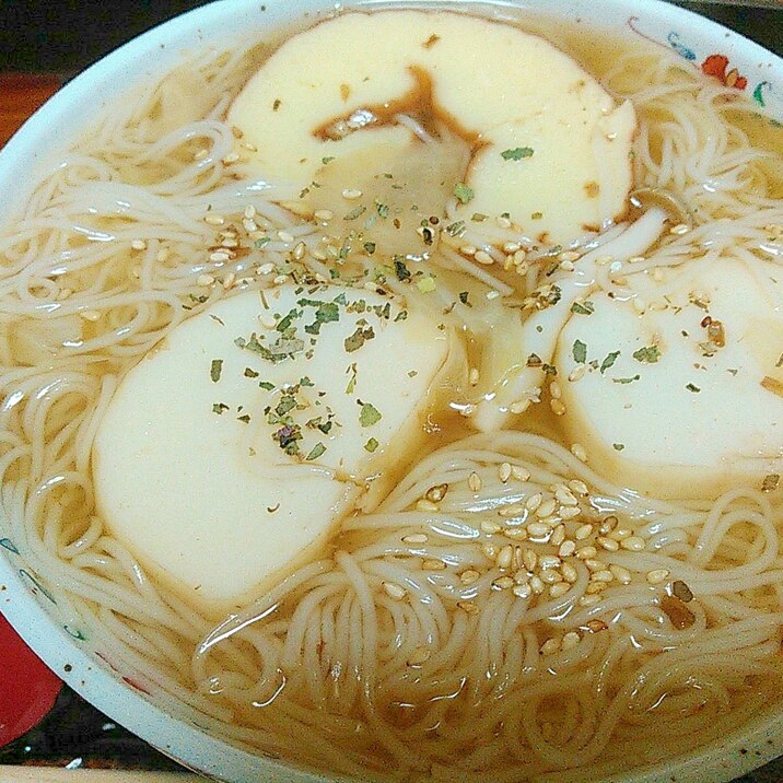 にんにく 生姜たっぷり 伊達巻かまぼこ野菜の温麺 にんにく 生姜たっぷり 伊達巻かまぼこ野菜の温麺